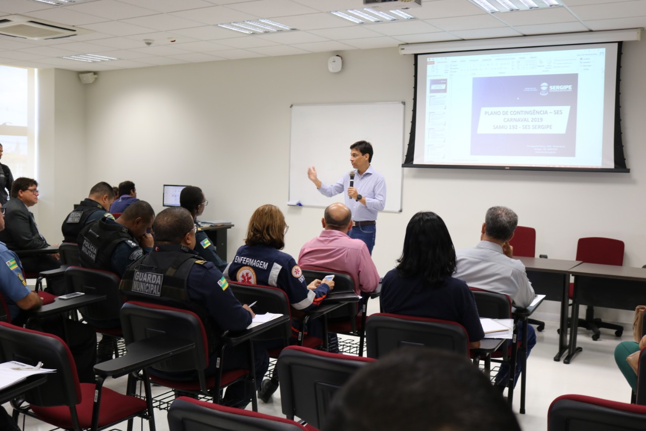 Prefeitura de Aracaju participa de reunião no MPE sobre realização de festas de rua durante período de carnaval - SMTT Aracaju